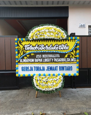 Papan Bunga Duka di Sukamenak